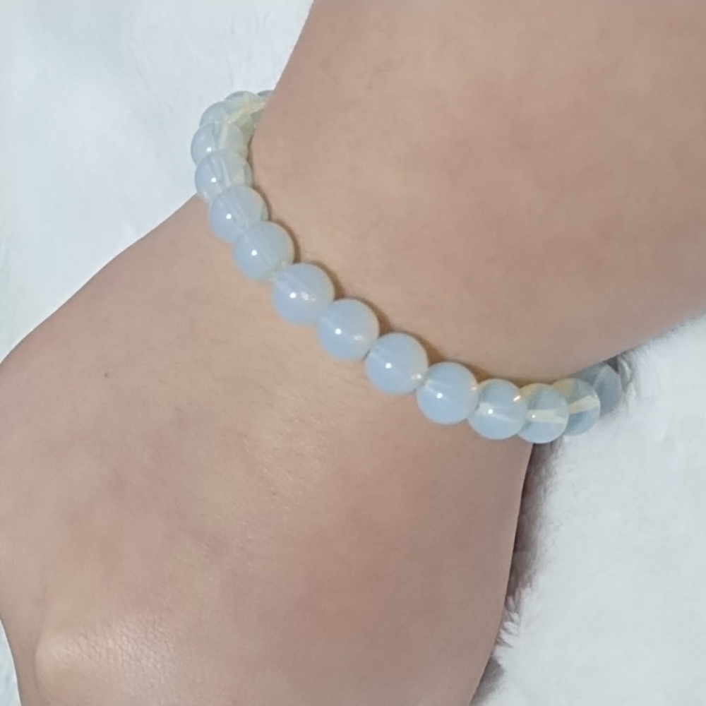 Handmade - Opal Gemstone Bracelet - Picture 2 of 3